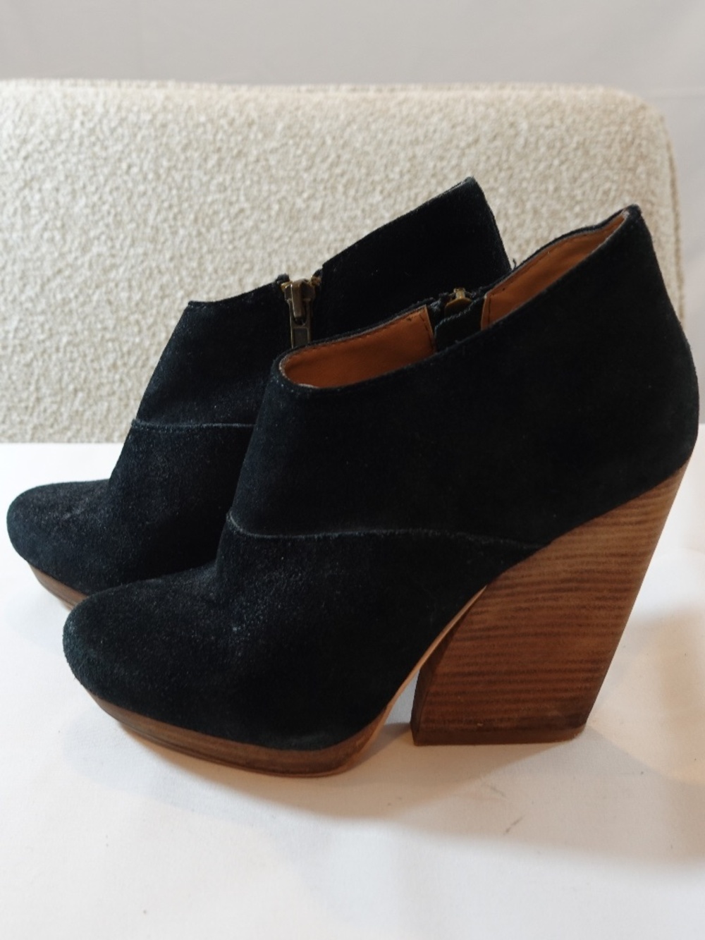 Wedge ankle bootie